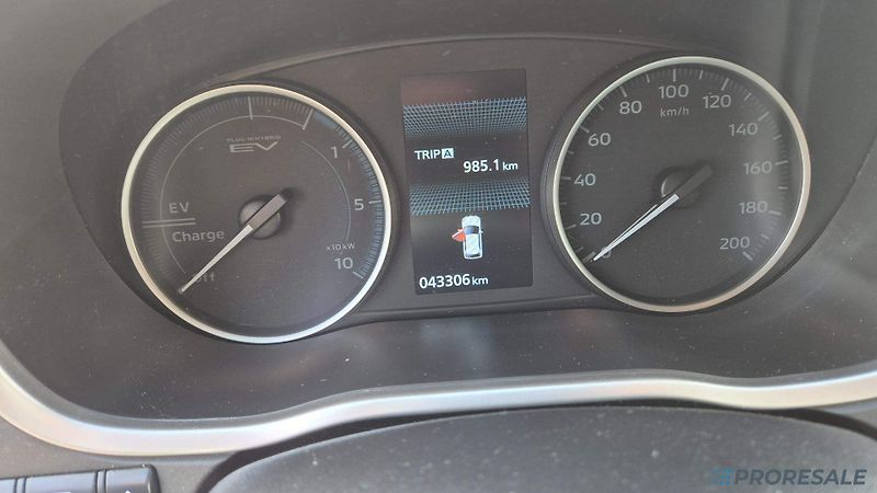 Mitsubishi Eclipse CROSS 2,4 MIVEC 4WD - fotka 17 z 18