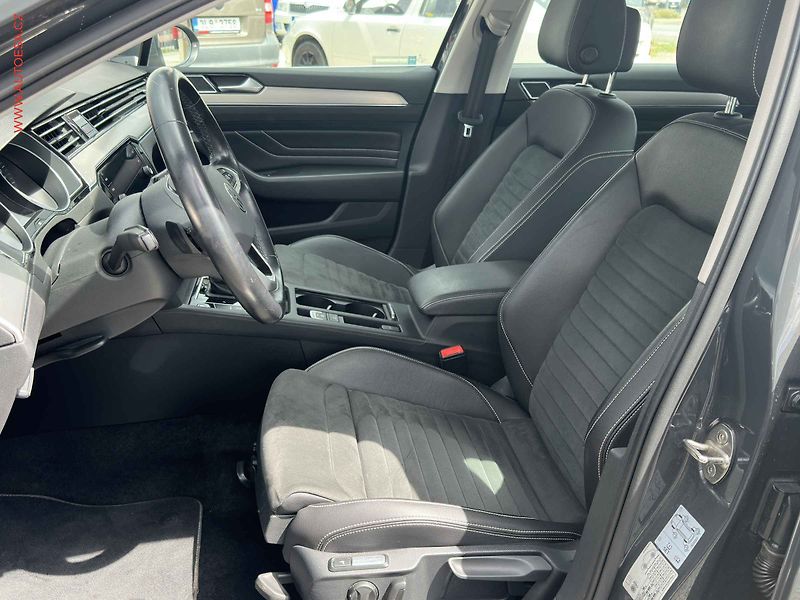 Volkswagen Passat (2021) 2.0TDi, ČR, Elegance, DSG - fotka 9 z 20