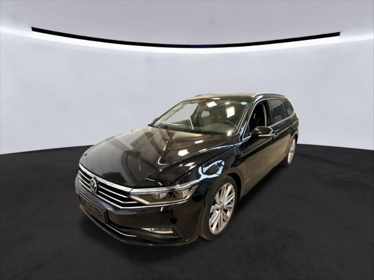 Volkswagen Passat 2,0 PANORAMA,TAŽNÉ,ALLU 19