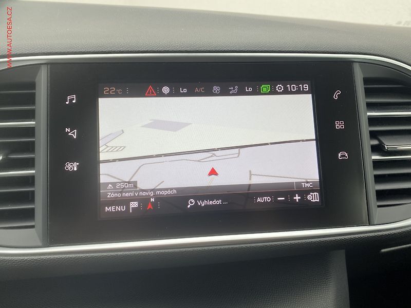 Peugeot 308 (2018) 1.2PT, Style, navi - fotka 18 z 18