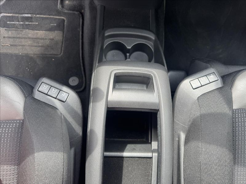 Citroën C4 Picasso 2,0 HDi 110kW,Automat,8.Míst - fotka 18 z 19