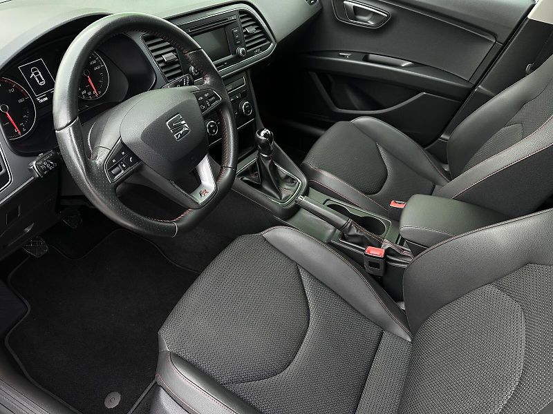 Seat Leon 1.4TSi FR Combi 122PS Sunset F - fotka 11 z 39