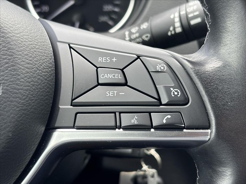 Nissan Juke 1,0 DIG-T Tekna ZÁRUKA CARPLAY - fotka 31 z 45