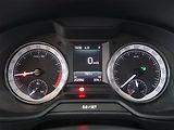 Škoda Octavia (2017) Scout 2.0 TDI, 4X4, Automat - náhled 11