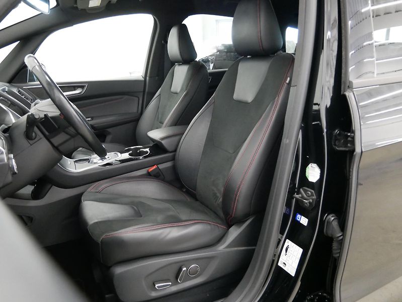 Ford S-MAX - fotka 11 z 26