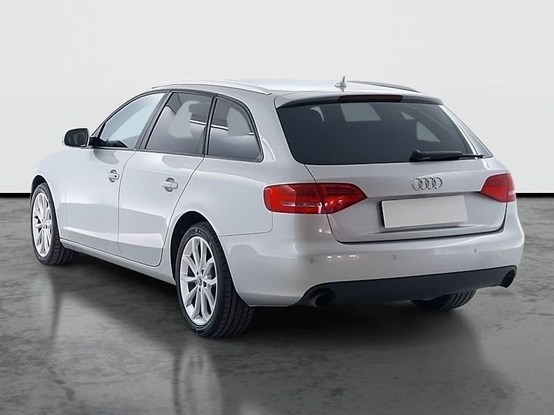 Audi A4 (2009) 2.0 TFSI, Automat, Navi - fotka 4 z 19