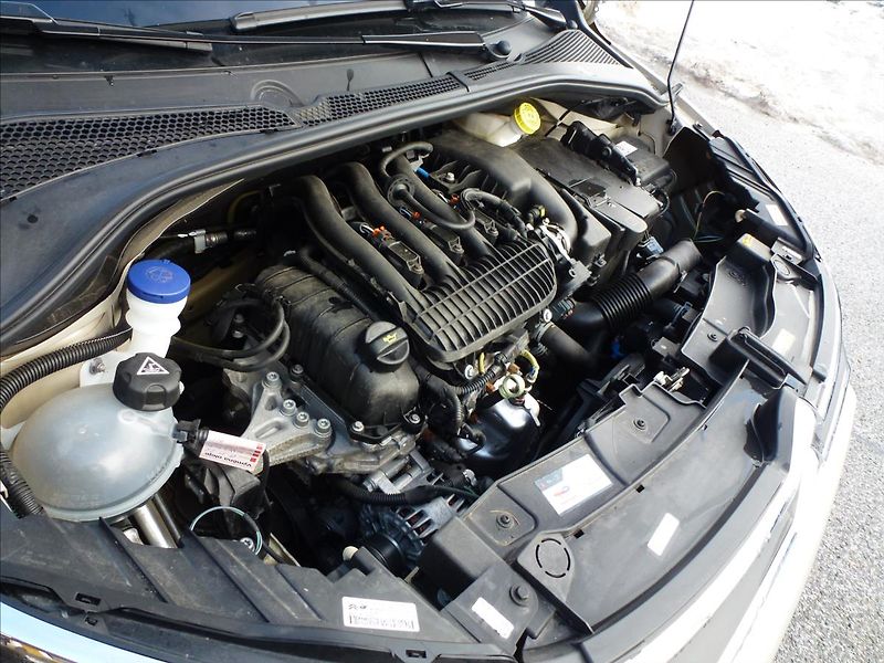 Citroën C3 1,2 PureTech Záruka 10/2028 - fotka 35 z 44