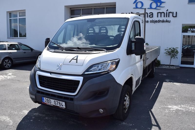 Peugeot Boxer (2015) 2.2HDI 96kw VALNÍK NAVI AC - fotka 2 z 35