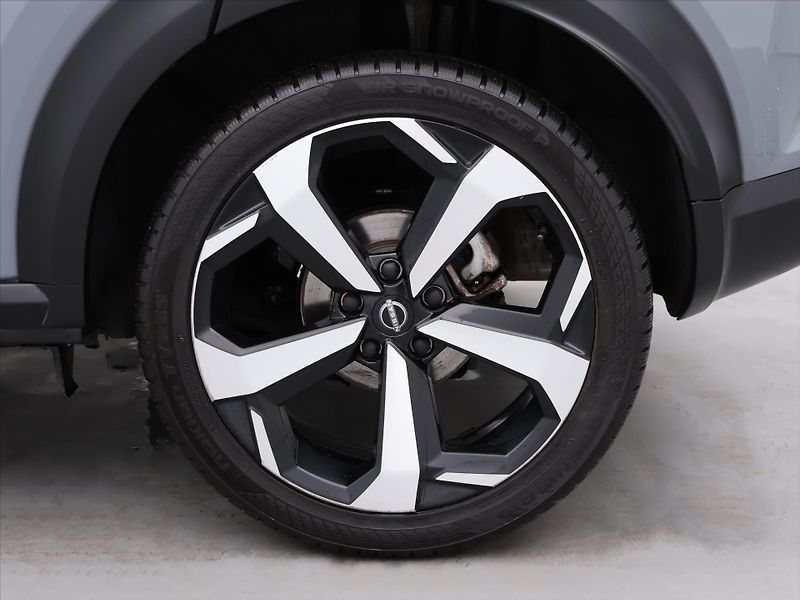 Nissan Juke 1,0 DIG-T Automat CZ Tekna DPH - fotka 30 z 37