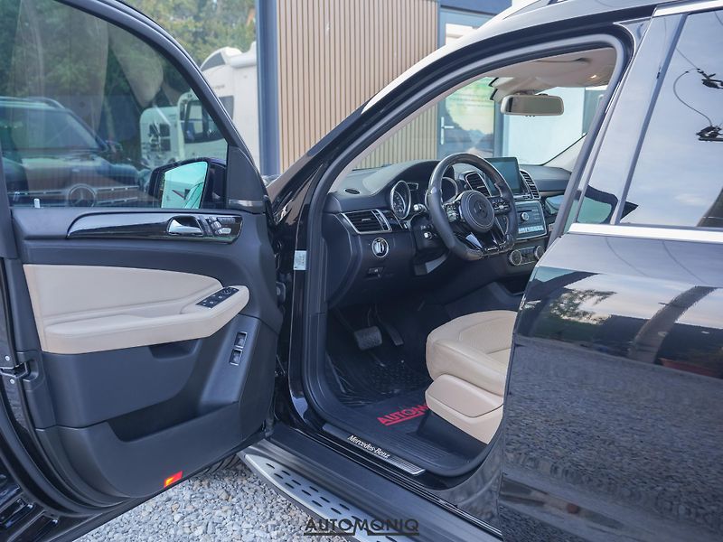 Mercedes-Benz GLS (2016) 350d 4Matic 7Miest, Pano, H&K - fotka 5 z 21