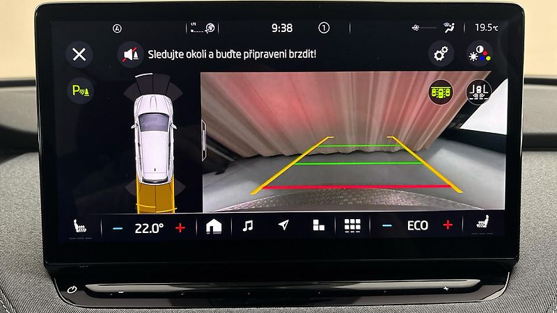 Škoda Enyaq 82 kWh AUT 80x Clever - fotka 12 z 32