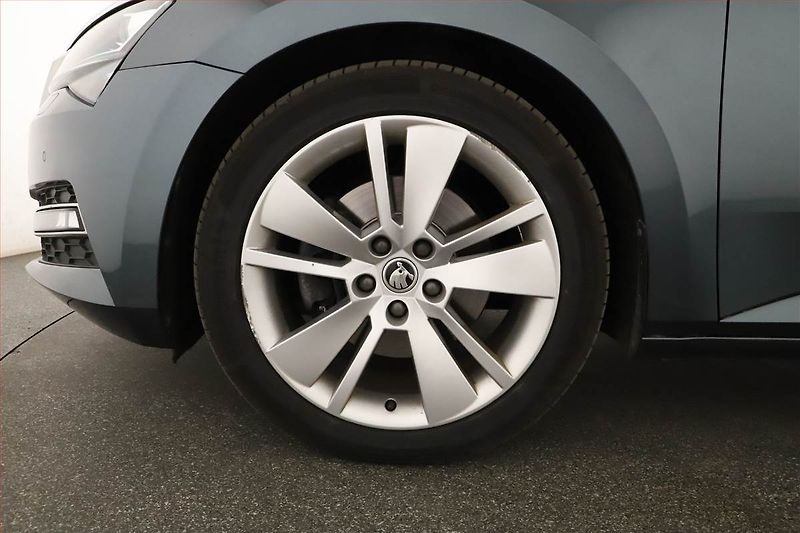 Škoda Superb (2021) Style 2.0 TDI - fotka 20 z 20