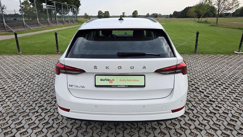 Škoda Octavia  2.0TDI 110kW Ambit DSG CZ DPH - fotka 7 z 30