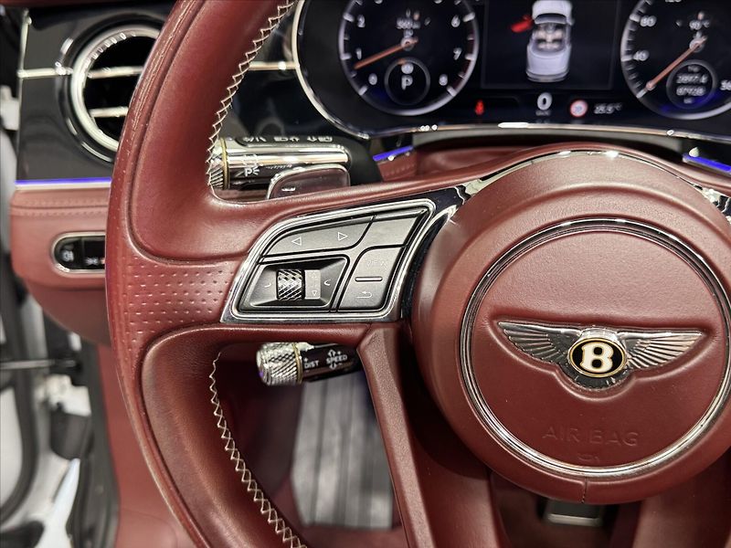 Bentley Continental GTC V12 FIRST EDITION NAIM - fotka 15 z 27