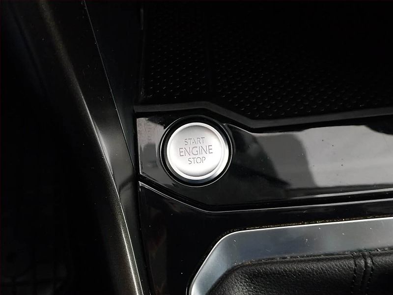Volkswagen T-Roc (2018) 1.5 TSI, ČR,1.maj, Navi - fotka 19 z 20