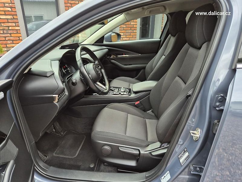 Mazda CX-30 (2022) CX-30 2.0i ESkyactiv-X Automat - fotka 36 z 54