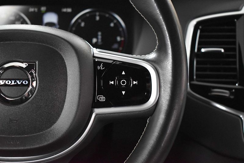 Volvo XC90 B5 AWD R-DESIGN*POLESTAR CHIP* - fotka 21 z 46