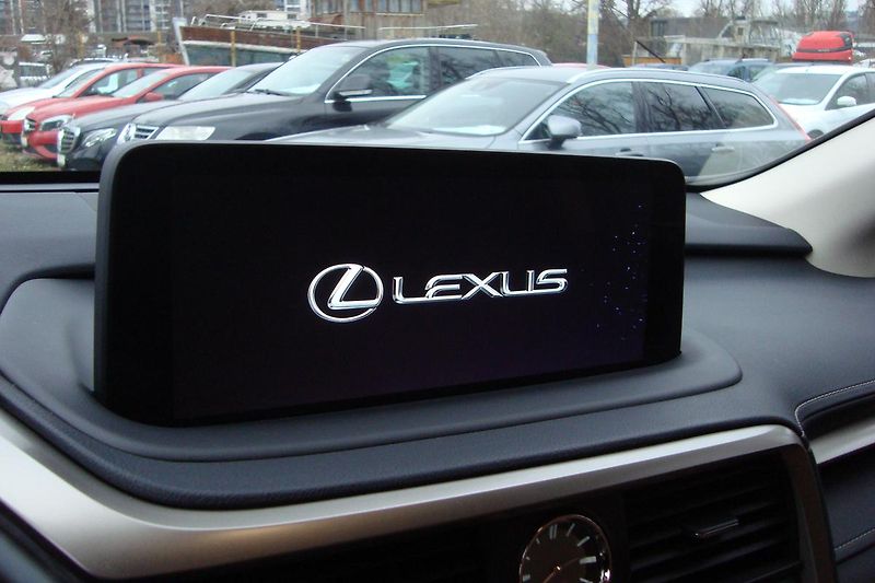 Lexus RX 450h (2021) ČR,1.Maj.S.kn.Najeto 62 tis.! - fotka 40 z 110