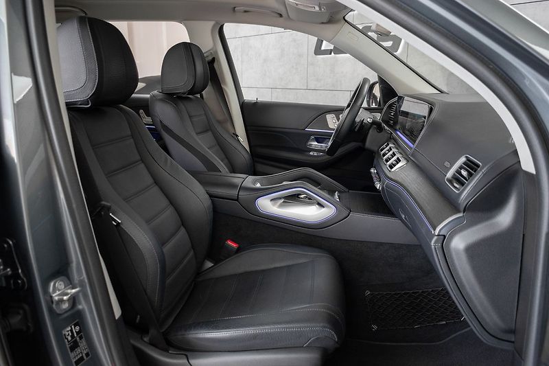 Mercedes-Benz GLS 400d 4M*AMG*AIR*TAŽNÉ*ČR 1.MAJ - fotka 11 z 52