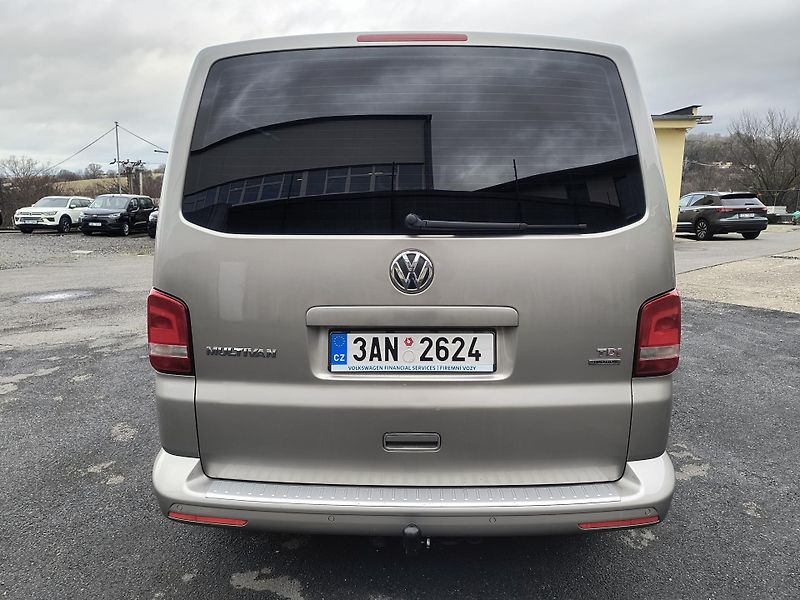 Volkswagen Multivan (2013) 2.0 BITDI 132KW DSG 4M LONG - fotka 11 z 50