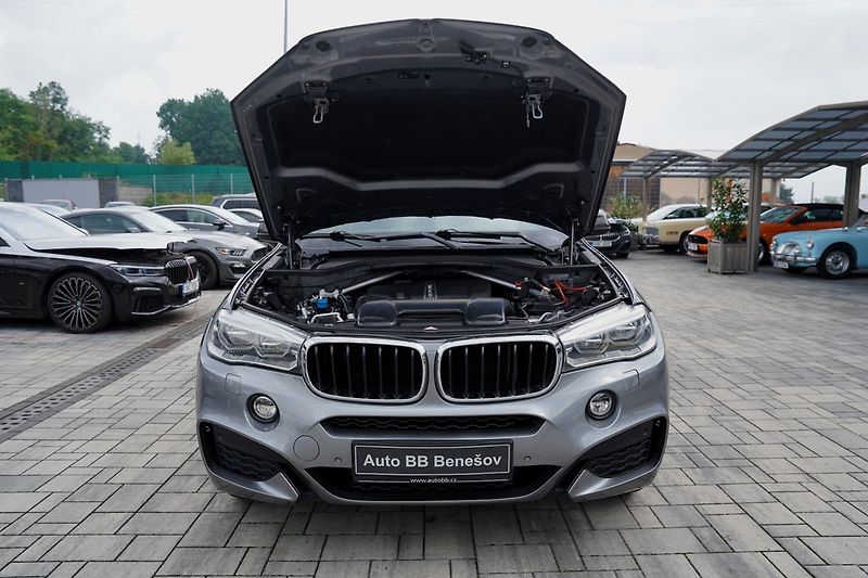 BMW X6 3.0d xDrive, M paket/260PS/ČR - fotka 9 z 44