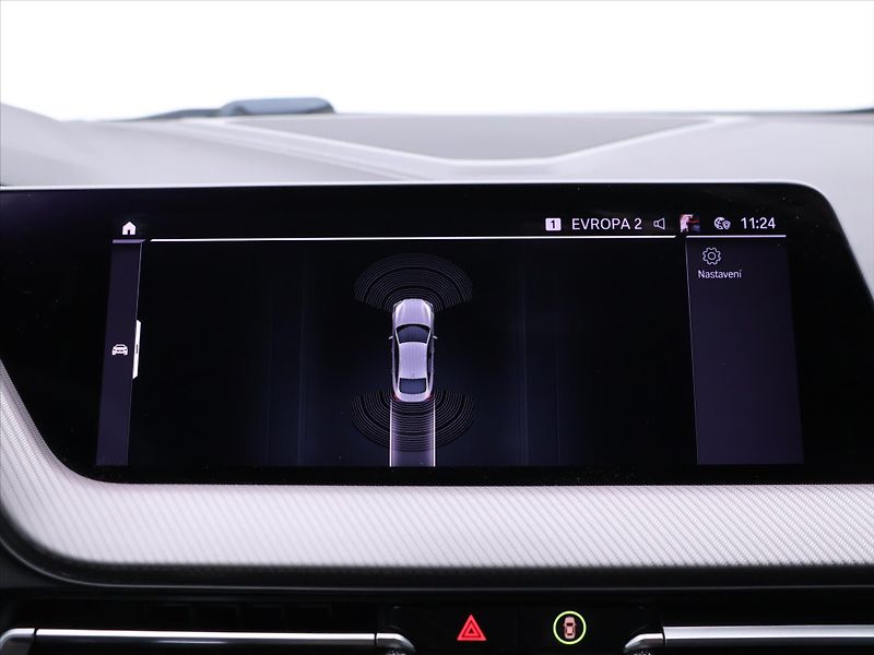 BMW Řada 2 2,0 M235i 225kW CZ xDrive - fotka 29 z 40