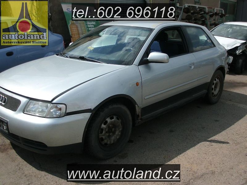Audi A4 (1998) VOLAT 602 696118 - fotka 2 z 6