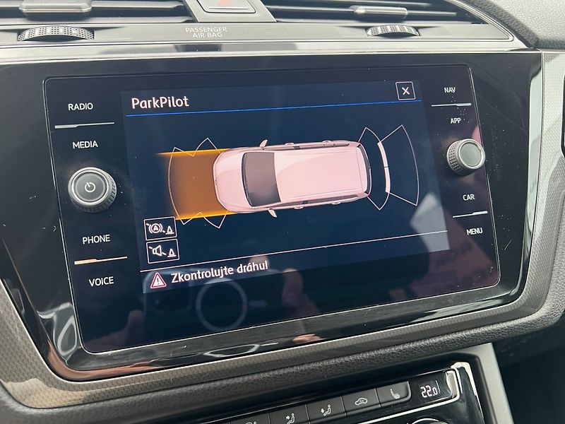 Volkswagen Touran (2019) 2.0TDI 110kW! Join! ROZVODY! - fotka 31 z 36