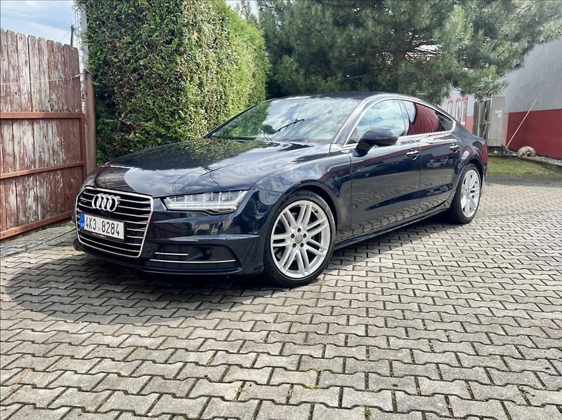 Audi A7 3,0 TDi S-line QUATTRO / LED - fotka 2 z 54