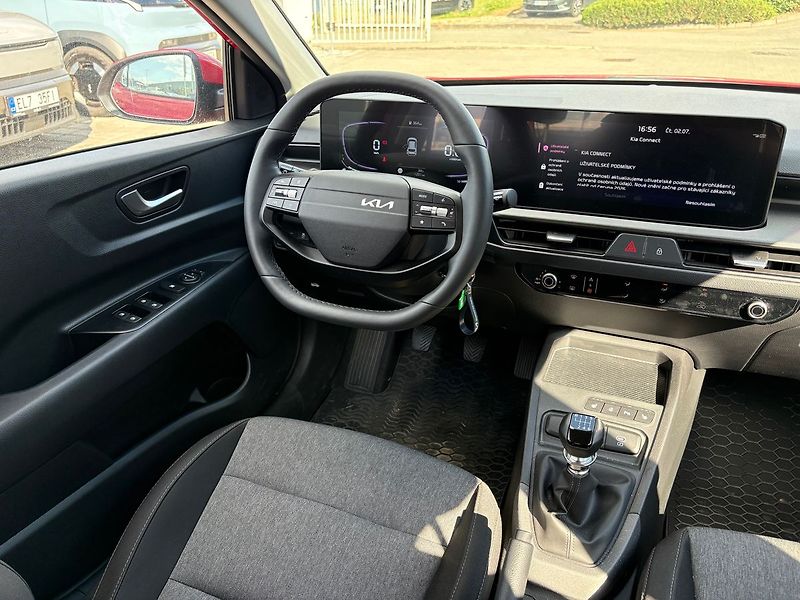 Kia Stonic (2025) 1,0 T-GDi GPF SPIN MY26 - fotka 14 z 18