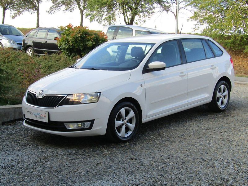 Škoda Rapid (2015) 1.2 TSI 77kW  TOP QUALITY - fotka 1 z 37