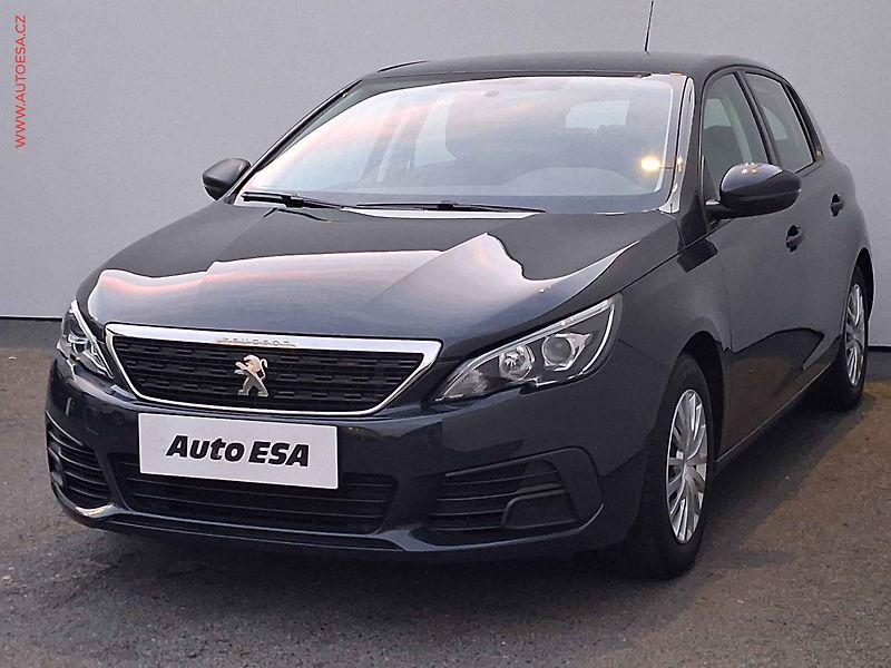 Peugeot 308 (2018) 1.2PT, Access, +kola - fotka 3 z 17