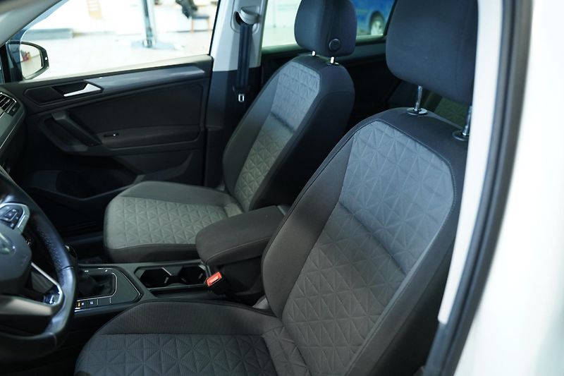 Volkswagen Tiguan - fotka 11 z 31