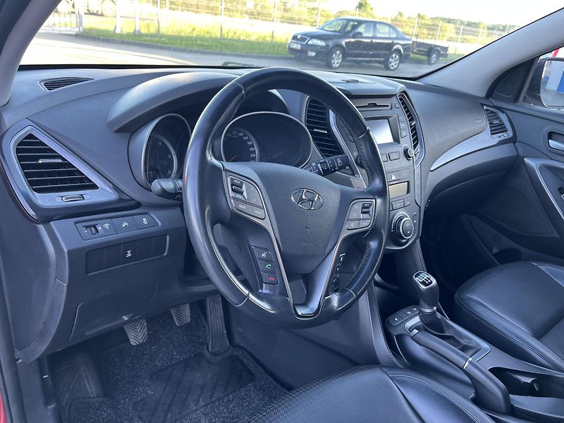 Hyundai Santa Fe (2013) 2.2 CRDI 4X4 - fotka 14 z 14