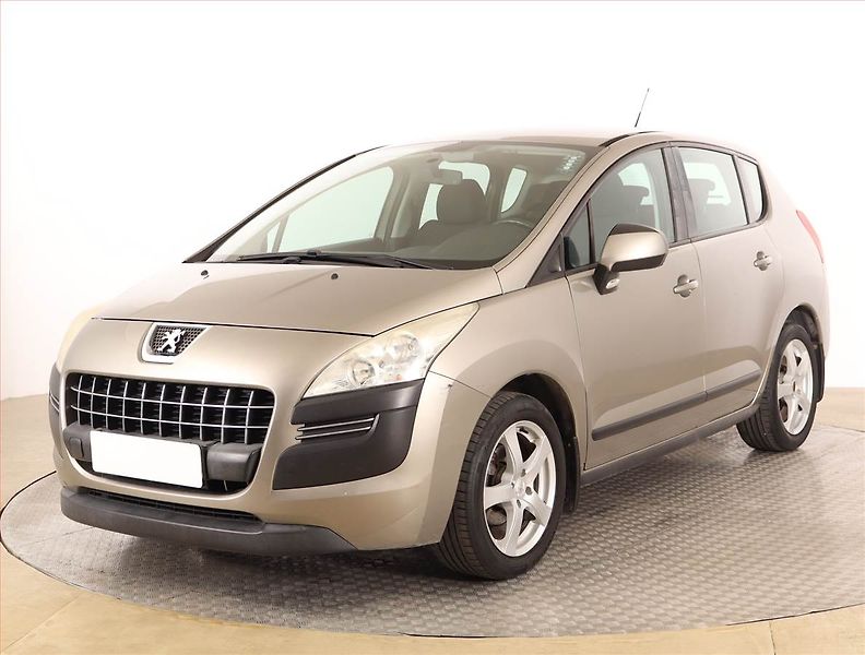 Peugeot 3008 (2011) 1.6 HDi, Serv.kniha, Tempomat - fotka 2 z 16