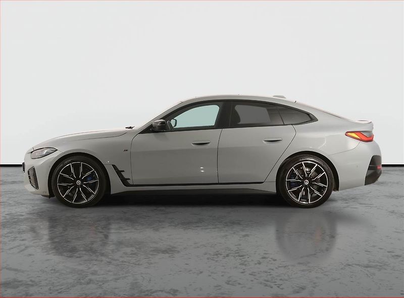 BMW i4 (2022) M50, SoH 88% - fotka 3 z 34