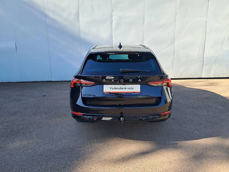 Škoda Octavia (2023) COMBI IV STYLE Plus 2.0 TDI / - fotka 28 z 30