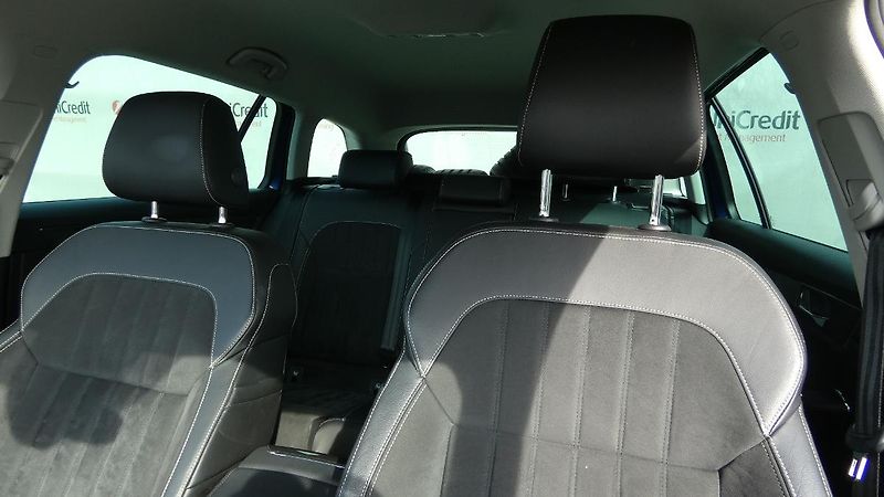 Škoda Superb Combi 1.5 TSI DSG Style - fotka 7 z 27