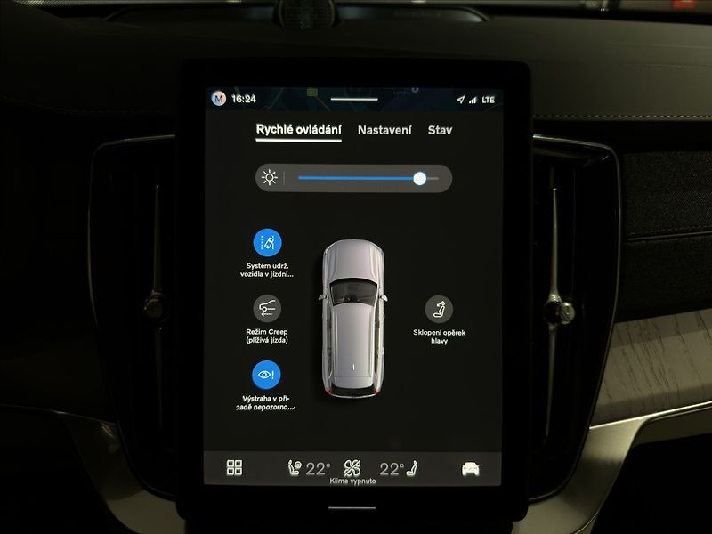 Volvo XC90 (2026) 2,0 T8  Plus Bright - fotka 32 z 41