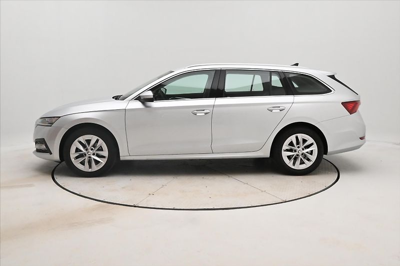 Škoda Octavia 2,0 TDI 110kW DSG Style Záruka - fotka 8 z 26