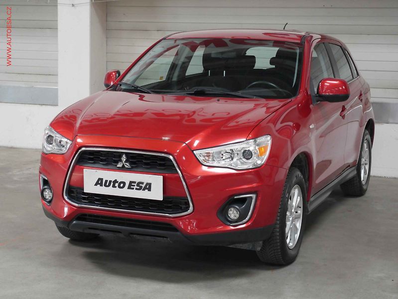 Mitsubishi ASX (2015) 1.6 MiVC, 1.maj,ČR, AC, temp - fotka 3 z 17