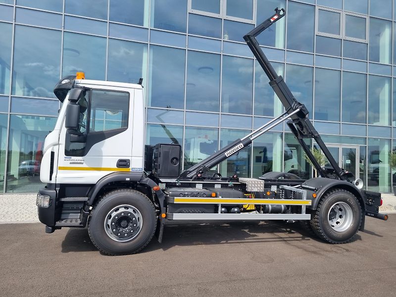 Iveco Eurocargo 180E28 KONTEJNER 10T BÍLÁ - fotka 3 z 26