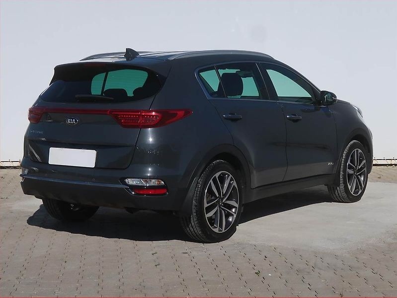 Kia Sportage (2019) Gold 1.6 T-GDI, 4X4, Automat - fotka 5 z 21