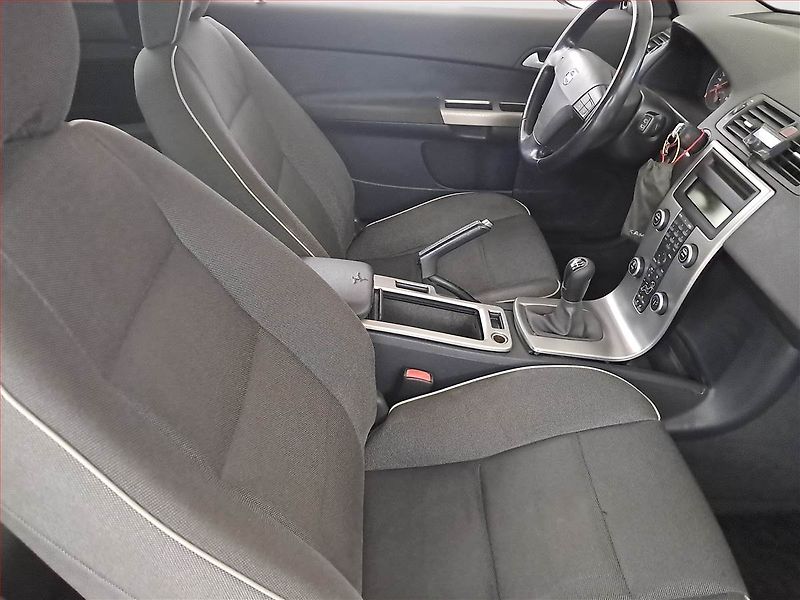 Volvo C30 (2007) 2.0 D, Eko.zaplacen, po STK - fotka 9 z 17