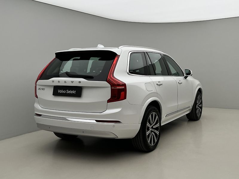 Volvo XC90 T8 AWD INSCRIPTION 7 MÍST AUT - fotka 13 z 49