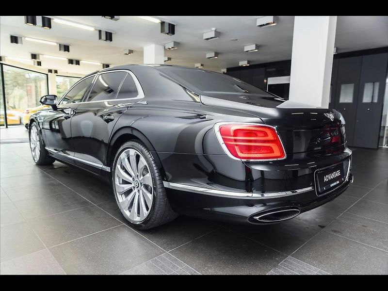 Bentley Flying Spur W12 First Edition - fotka 6 z 27