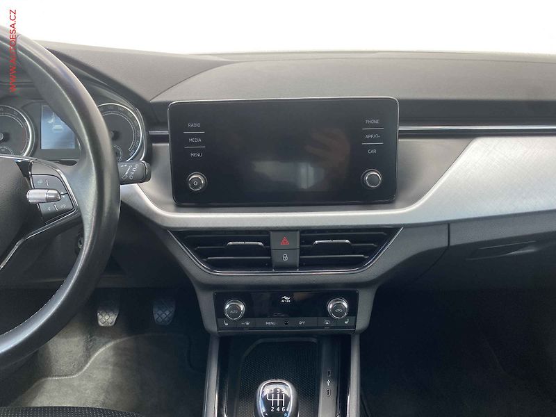Škoda Kamiq (2023) 1.5 TSi, Ambition, LED - fotka 12 z 17