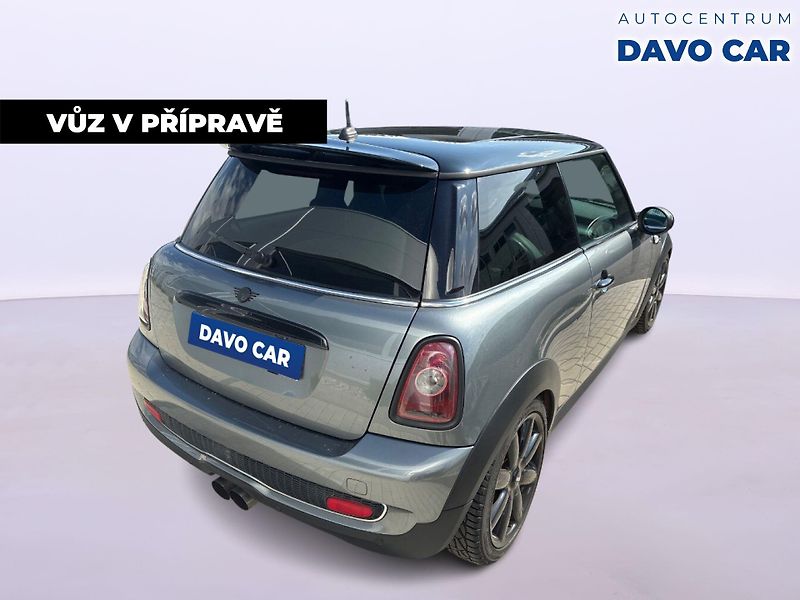 Mini Cooper S 1,6 i 128kW Manuál Panorama - fotka 5 z 12