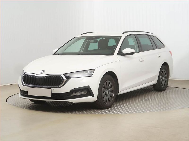 Škoda Octavia (2022) Ambition 2.0 TDI, ČR,1.maj - fotka 2 z 15