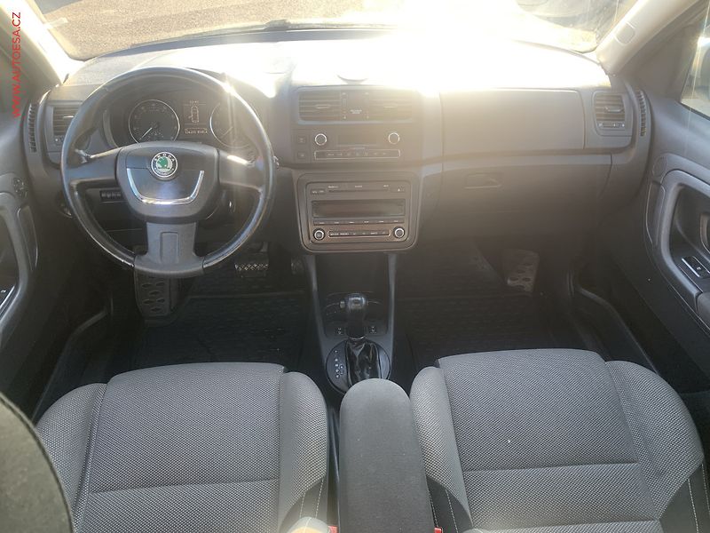 Škoda Roomster (2010) 1.2 TSI - fotka 8 z 19